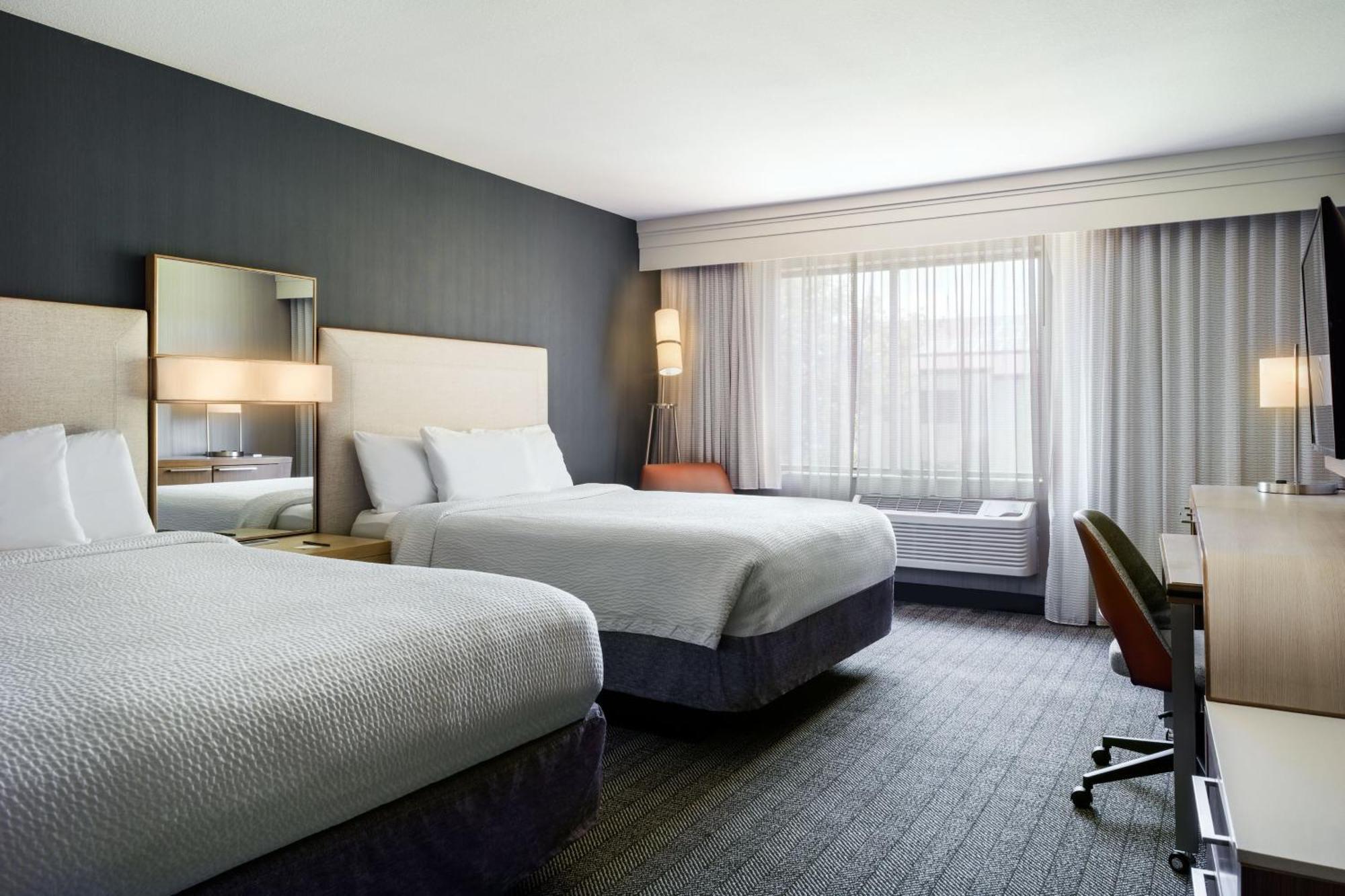 Courtyard By Marriott Vacaville Exterior photo